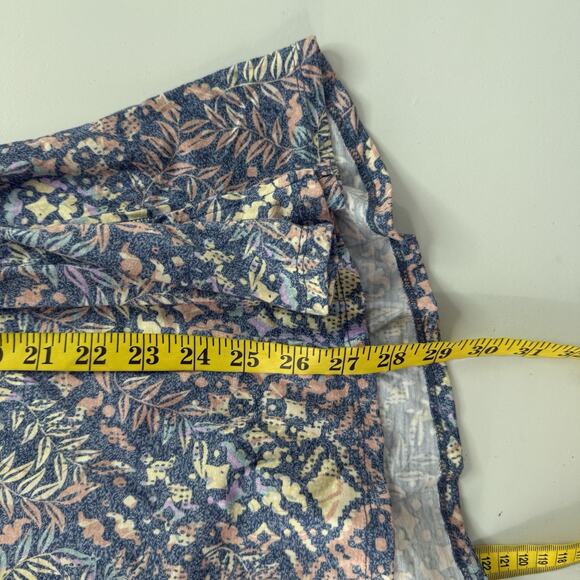 LuLaRoe Top Shirt Womens XS Pastel Multicolor Perfect Tee Casual Oversized - Picture 9 of 10